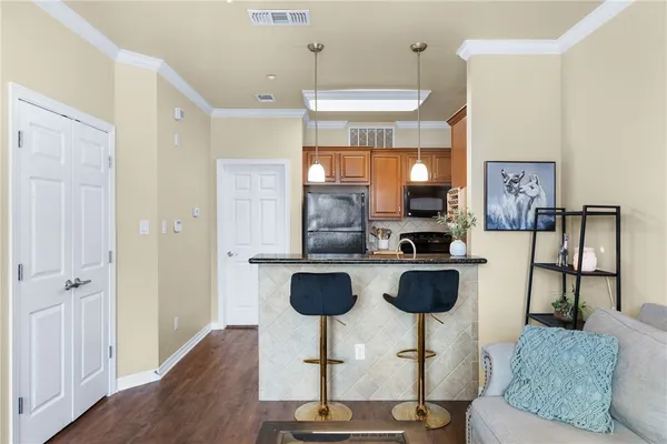 $189,000 | 1198 Jones-Butler Road, Unit 709, College Station, TX 77840