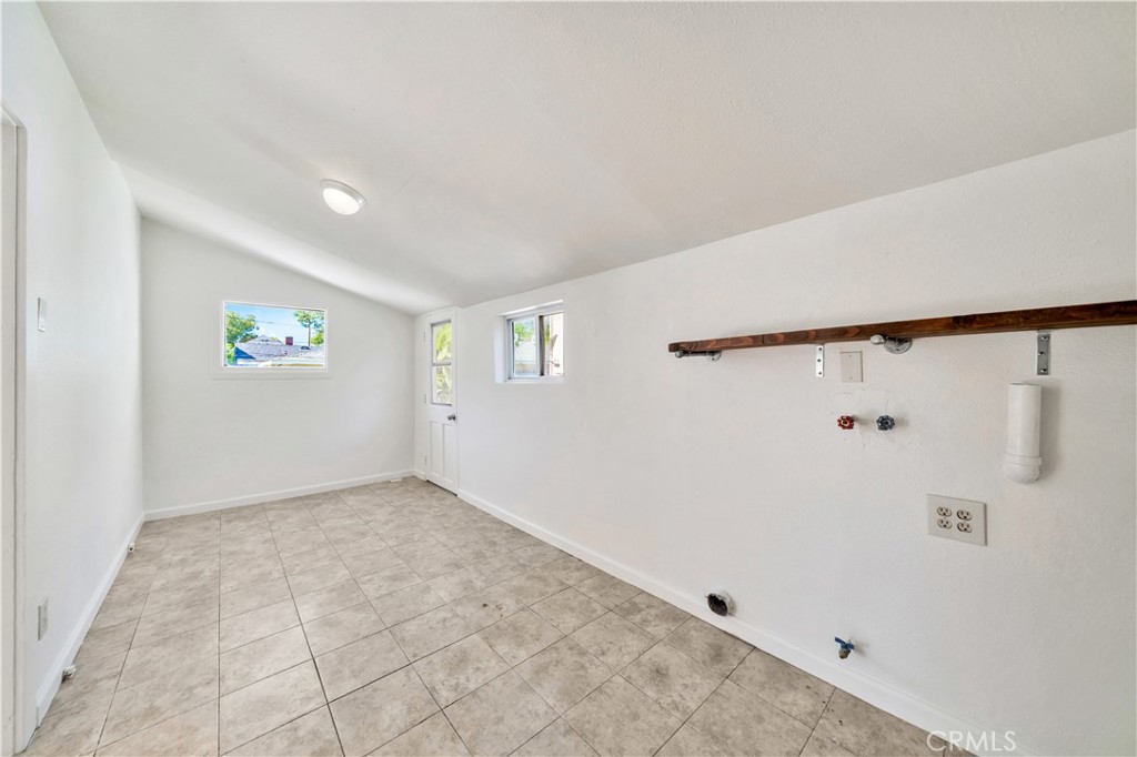 339 South Orange Street Orange, CA 92866 - Photo 26 of 52 a view of an empty room