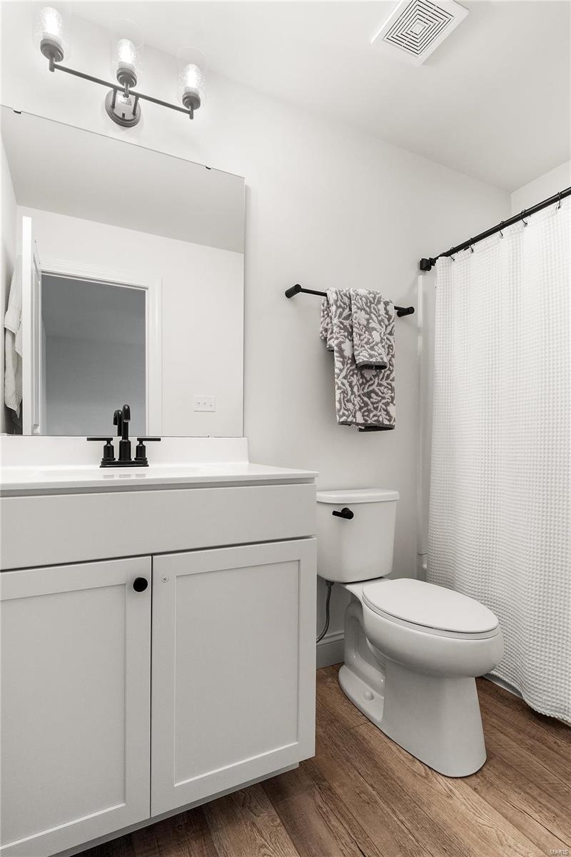 1132 Patchwork Chesterfield, MO 63005 - Photo 38 of 57 Gallery Image 38