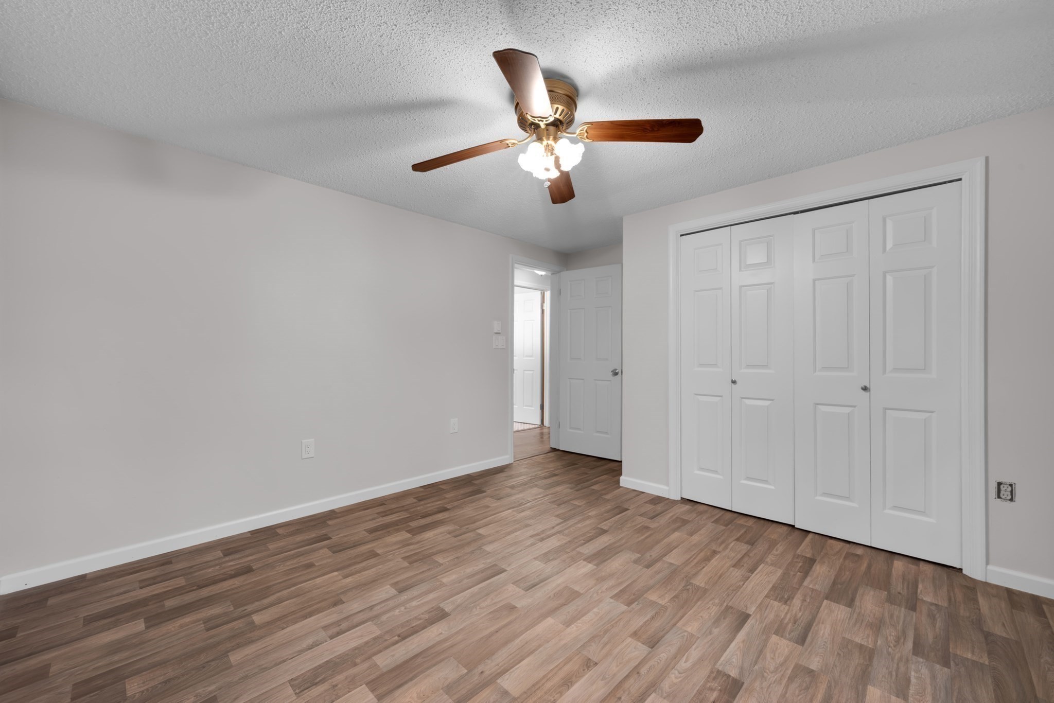 139 Podunk Road Sturbridge, MA 01566 - Photo 18 of 34 Gallery Image 18