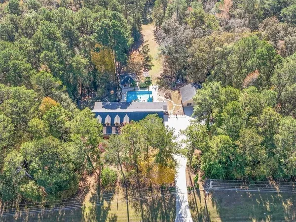 $670,000 | 2150 Oglesby Bridge Road Southwest, Conyers, GA 30094