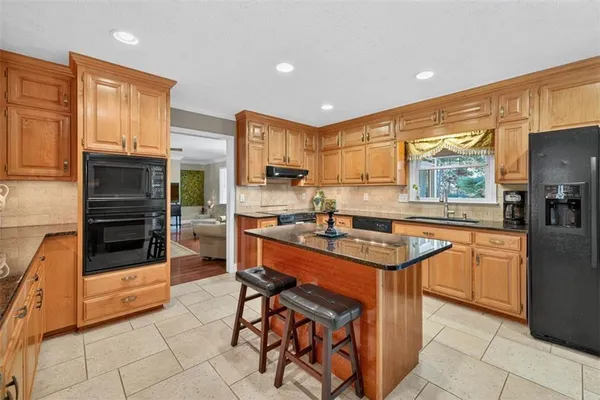 $670,000 | 2150 Oglesby Bridge Road Southwest, Conyers, GA 30094