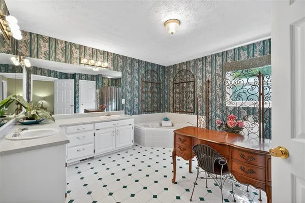 $670,000 | 2150 Oglesby Bridge Road Southwest, Conyers, GA 30094