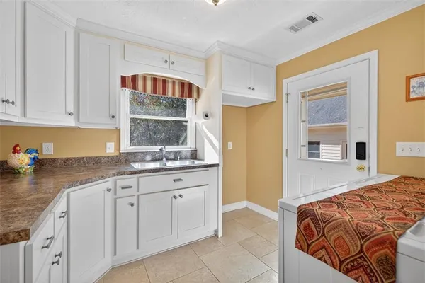 $670,000 | 2150 Oglesby Bridge Road Southwest, Conyers, GA 30094