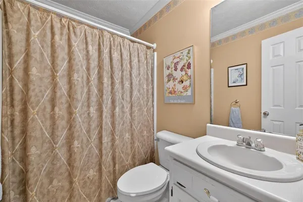 $670,000 | 2150 Oglesby Bridge Road Southwest, Conyers, GA 30094