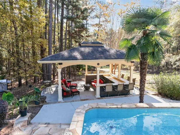 $670,000 | 2150 Oglesby Bridge Road Southwest, Conyers, GA 30094