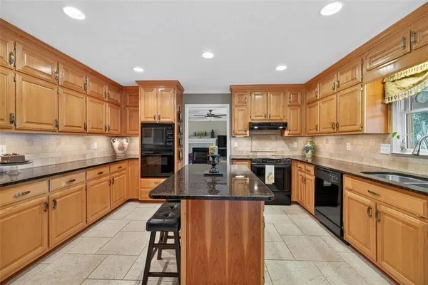 $670,000 | 2150 Oglesby Bridge Road Southwest, Conyers, GA 30094