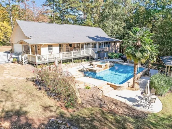 $670,000 | 2150 Oglesby Bridge Road Southwest, Conyers, GA 30094