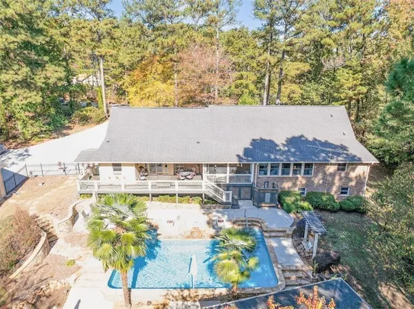 $670,000 | 2150 Oglesby Bridge Road Southwest, Conyers, GA 30094