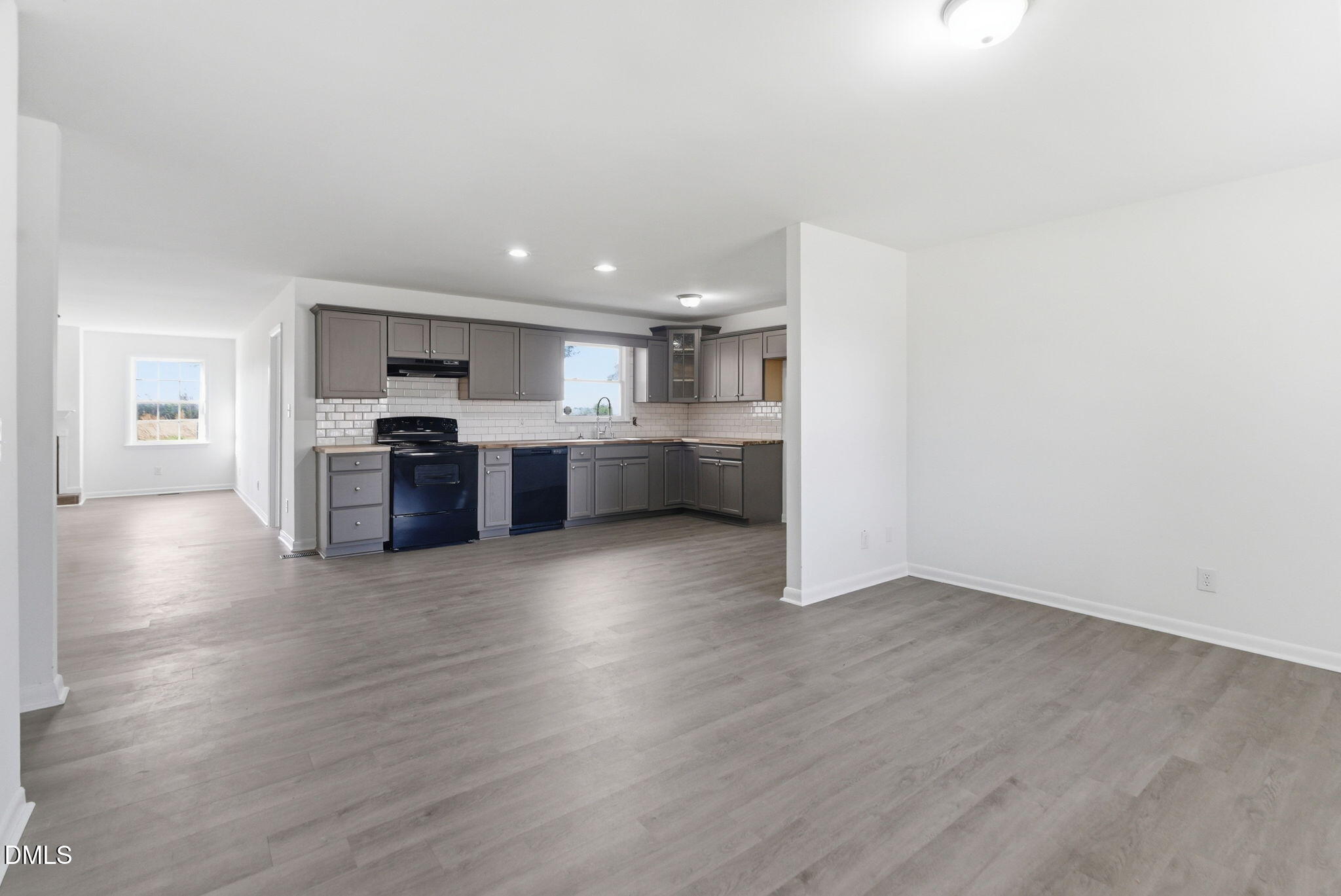 945 Old School Road Four Oaks, NC 27524 - Photo 11 of 37