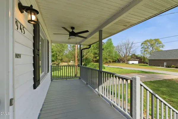 $304,750 | 945 Old School Road, Four Oaks, NC 27524