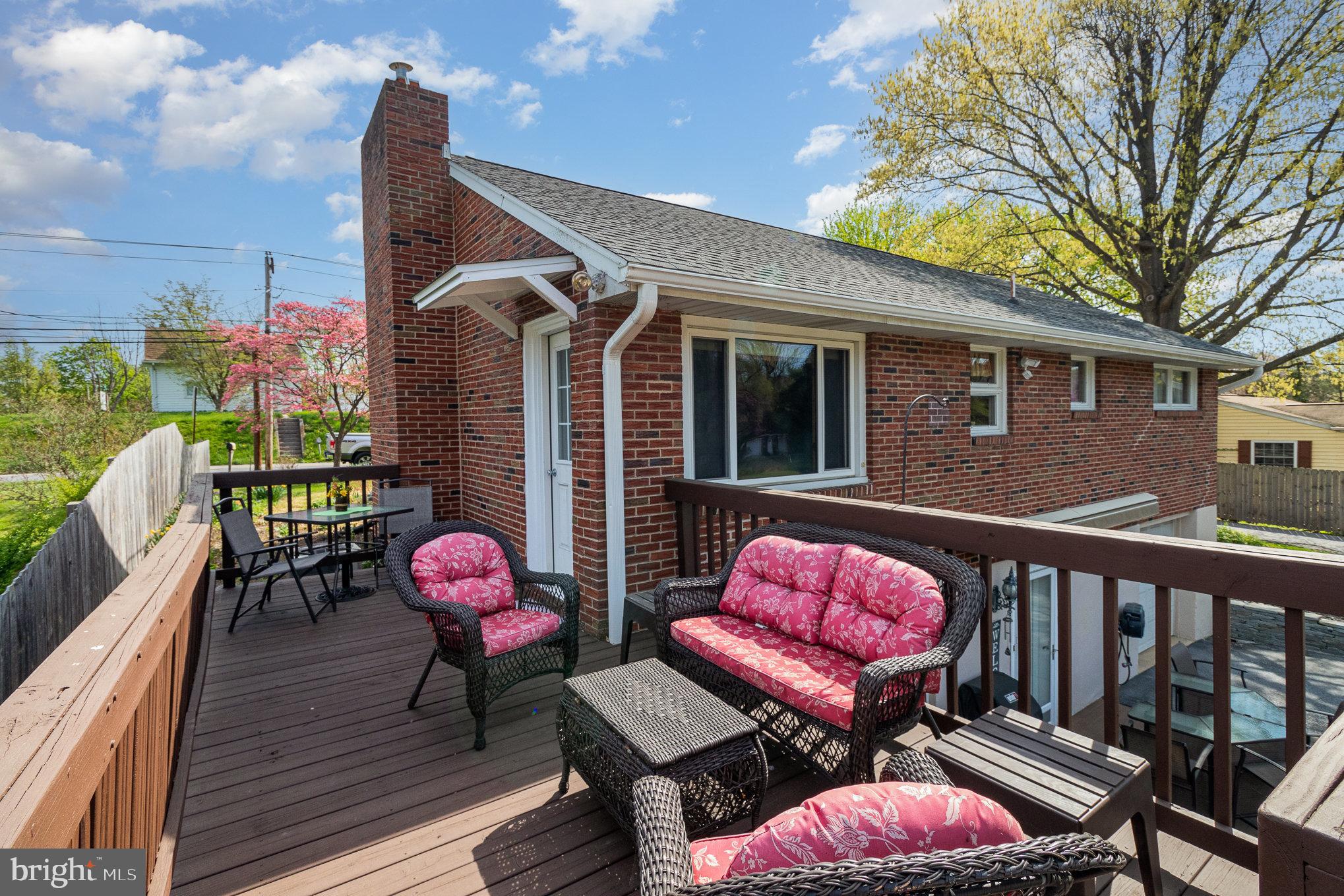 114 Poplar Road New Cumberland, PA 17070 - Photo 26 of 26 Deck off the dining area