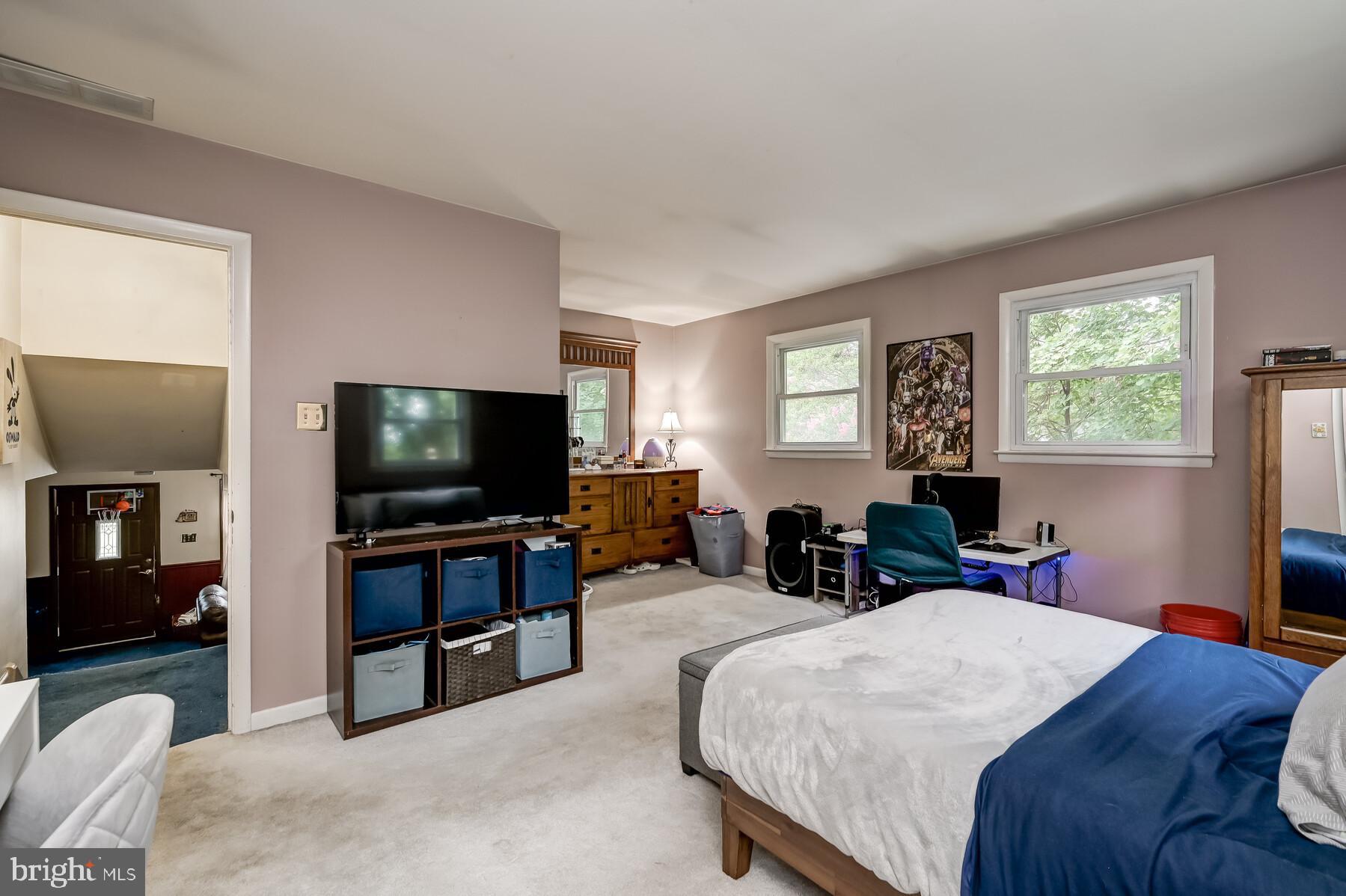 629 North Bestgate Road Annapolis, MD 21401 - Photo 8 of 20 Large room sizes