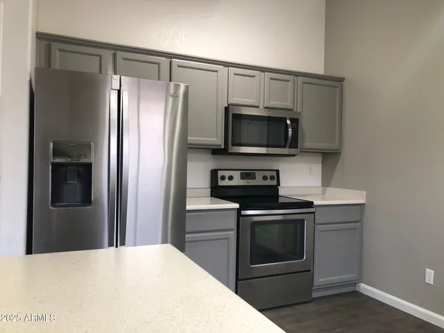 $2,100 | 735 East Baylor Lane, Chandler, AZ 85225