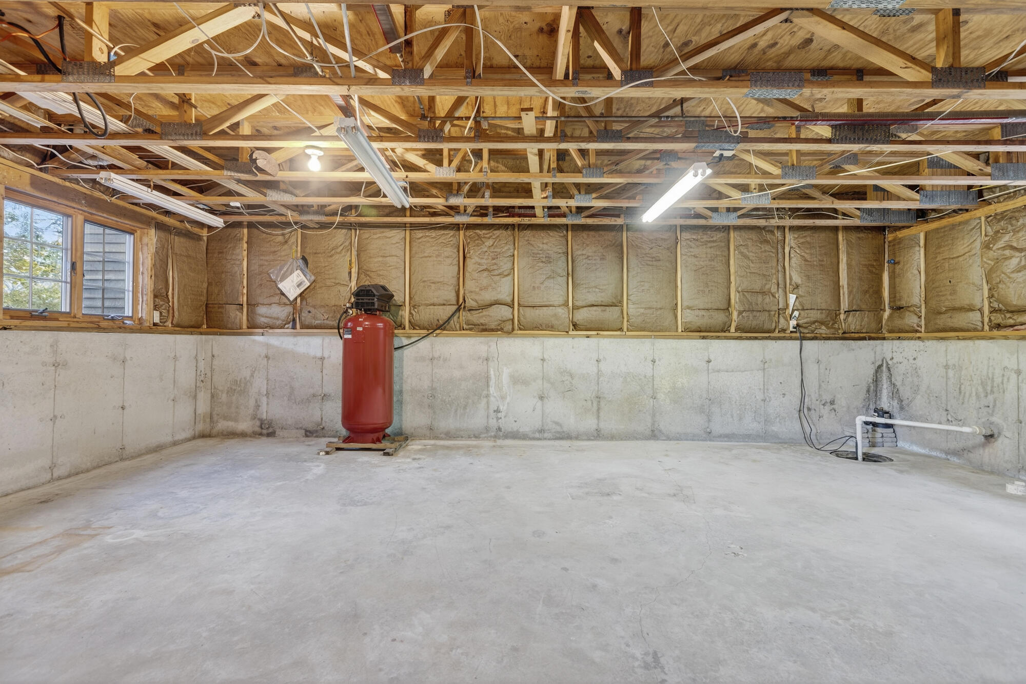 11 Second Avenue Scarborough, ME 04074 - Photo 28 of 44 11 Second Ave_W5_28