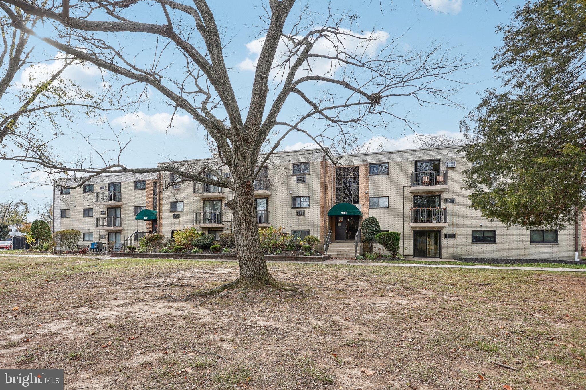 1575 West Street Road, Unit 331 Warminster, PA 18974 - Photo 2 of 31 Gallery Image 2