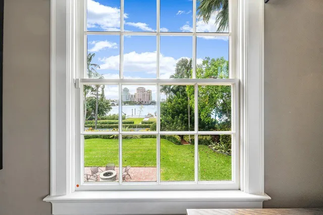 $150,000 | 15 South Lake Trail, Palm Beach, FL 33480