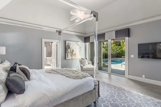 $150,000 | 15 South Lake Trail, Palm Beach, FL 33480