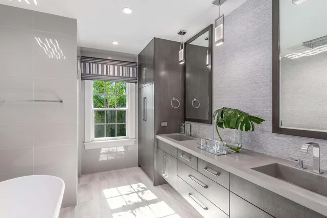 $150,000 | 15 South Lake Trail, Palm Beach, FL 33480