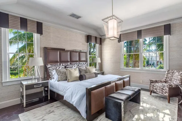 $150,000 | 15 South Lake Trail, Palm Beach, FL 33480