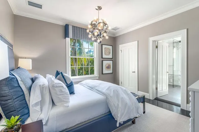 $150,000 | 15 South Lake Trail, Palm Beach, FL 33480