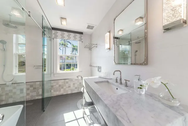 $150,000 | 15 South Lake Trail, Palm Beach, FL 33480