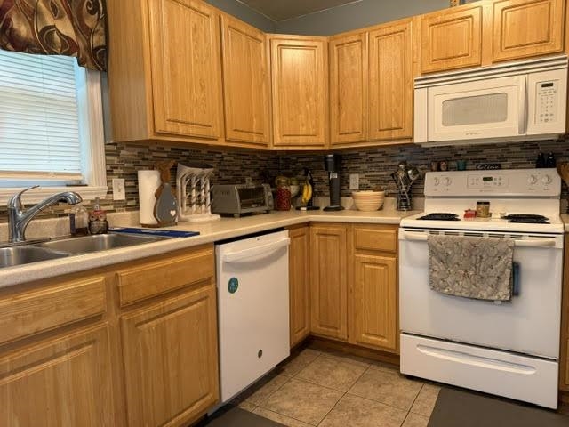14 Ritchie Avenue, Unit 102 Milton, VT 05468 - Photo 8 of 20