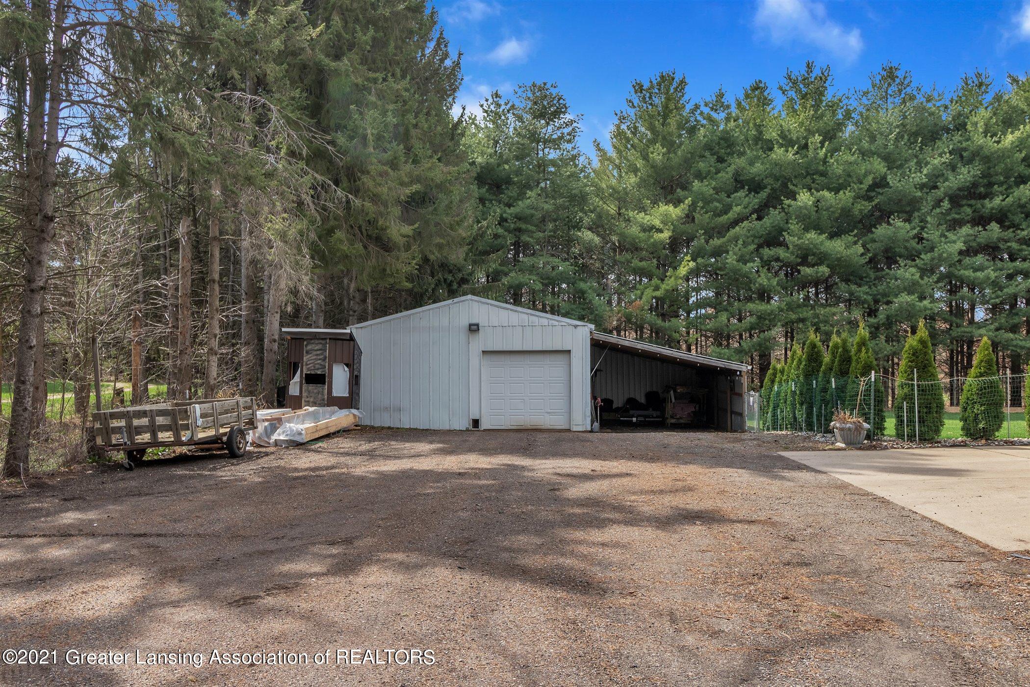 935 North Onondaga Road Holt, MI 48842 - Photo 44 of 51 44-935-N-Onodaga-Rd-WindowStill-Real-Est