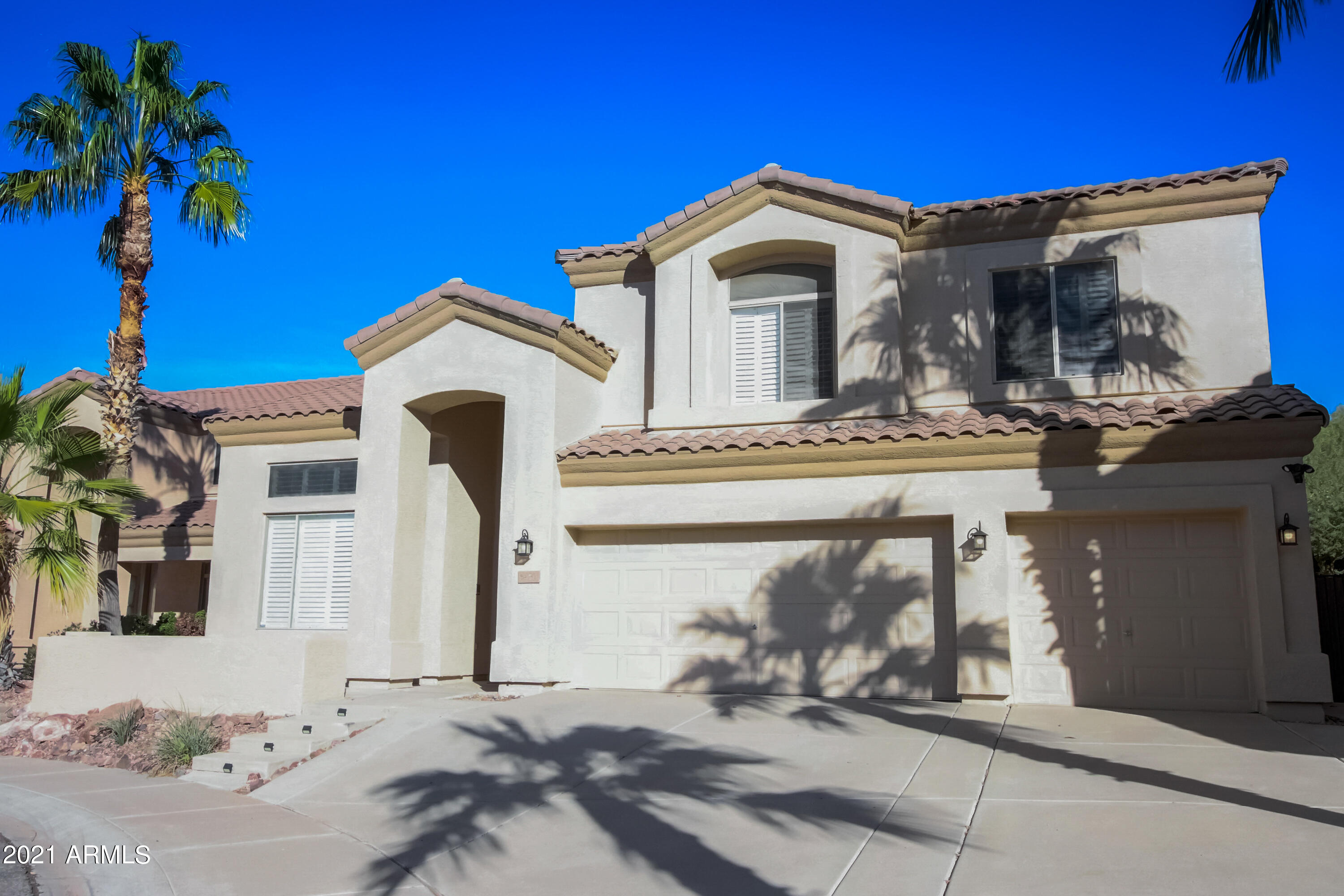 6430 West Hackamore Drive Phoenix, AZ 85083 - Photo 3 of 45 06-W Hackamore Dr-006