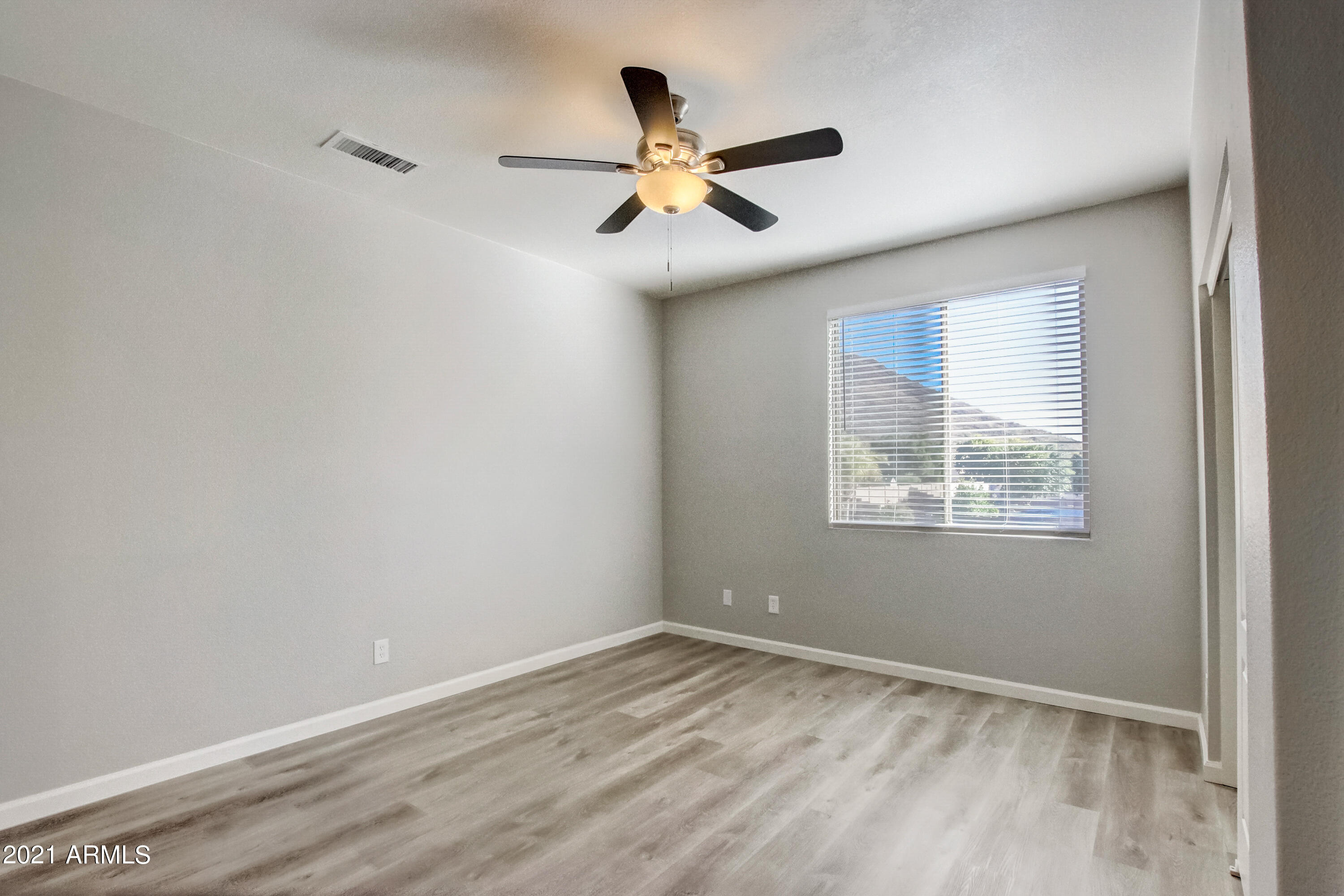 6430 West Hackamore Drive Phoenix, AZ 85083 - Photo 34 of 45 33-W Hackamore Dr-033