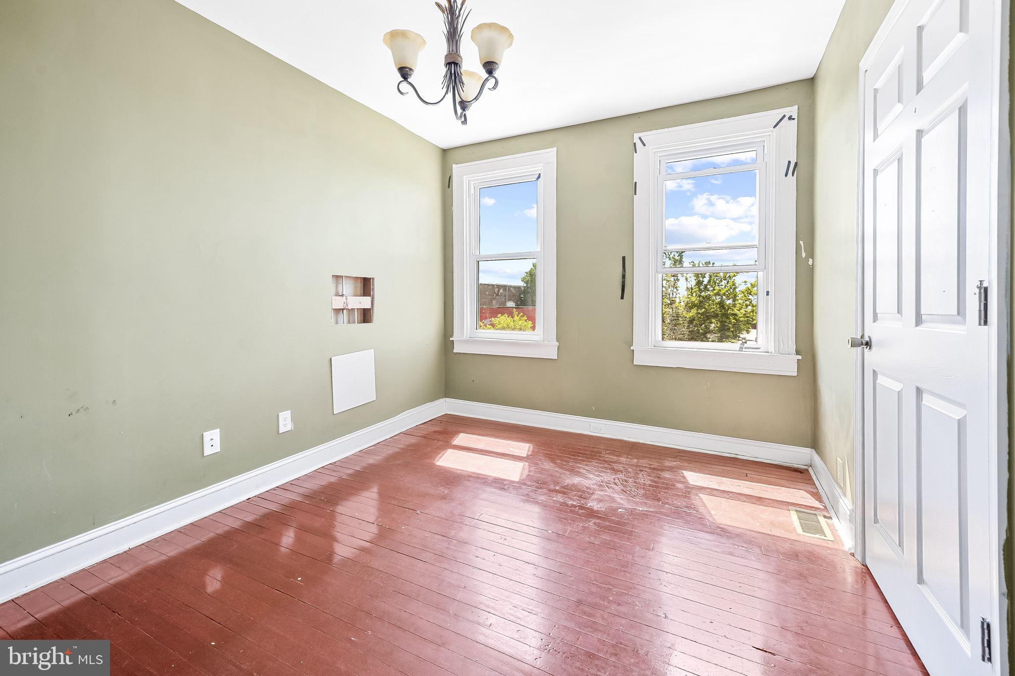 2882 Mayfield Avenue Baltimore, MD 21213 - Photo 19 of 23