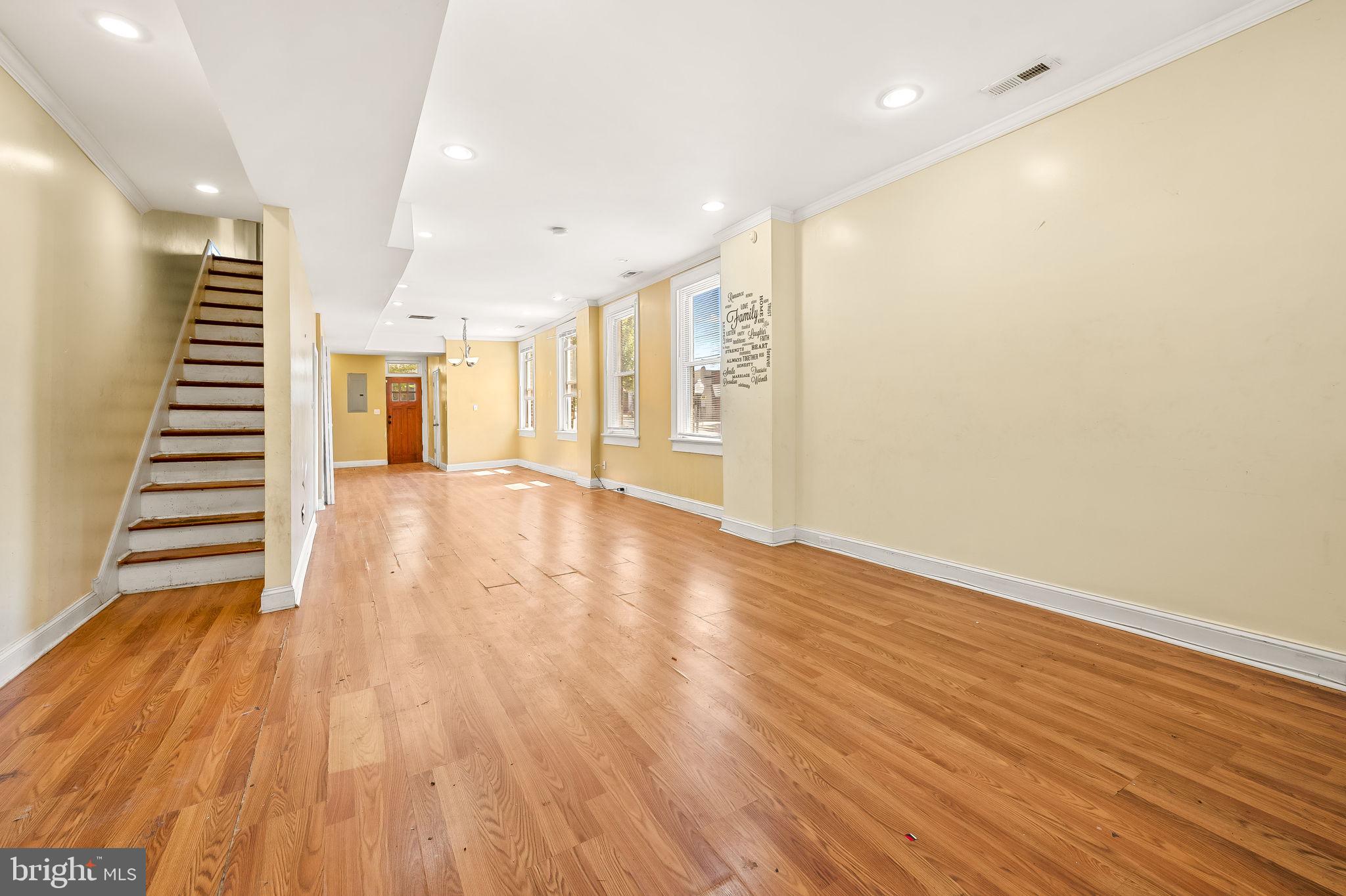 2882 Mayfield Avenue Baltimore, MD 21213 - Photo 7 of 23