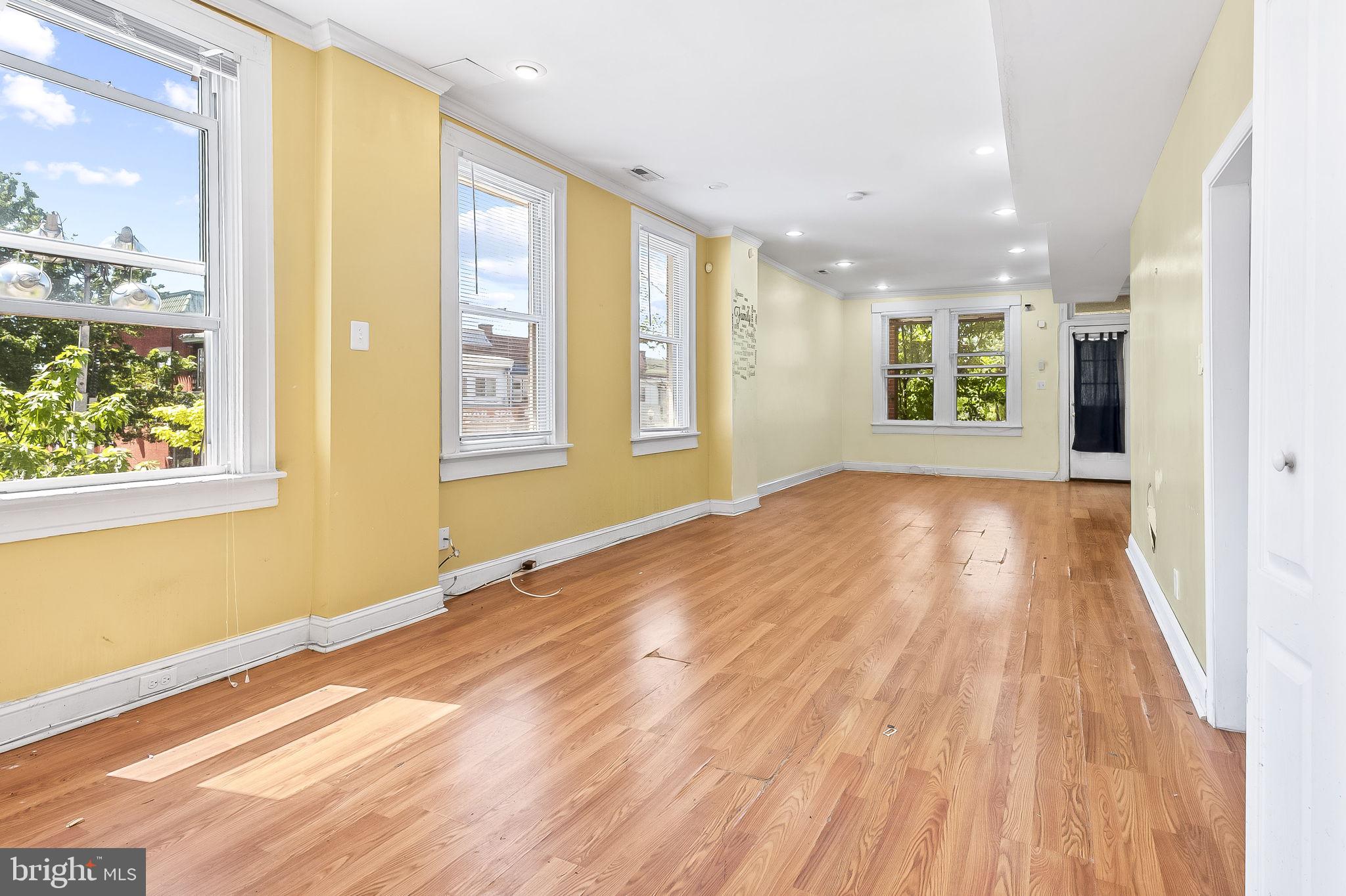 2882 Mayfield Avenue Baltimore, MD 21213 - Photo 8 of 23