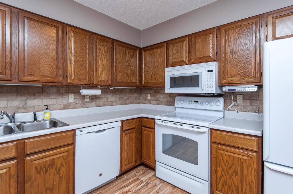 4 Conner Circle Southwest Rochester, MN 55902 - Photo 6 of 26