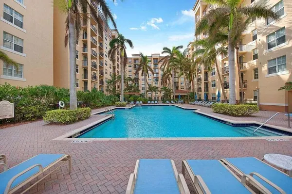 $3,000 | 1805 North Flagler Drive, Unit 107, West Palm Beach, FL 33407
