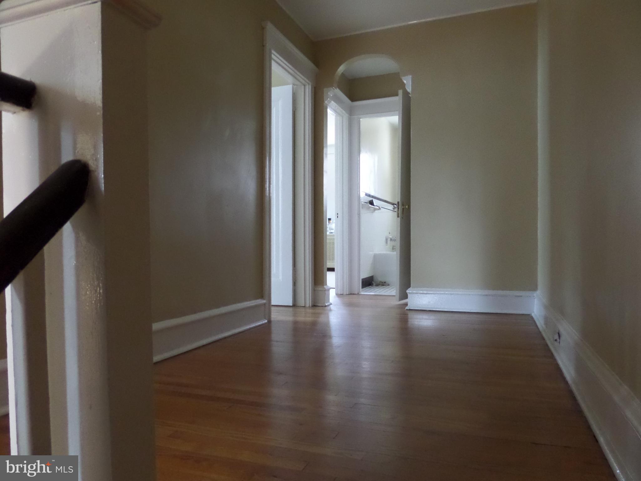 627 Arbor Road Cheltenham, PA 19012 - Photo 6 of 16 Hall