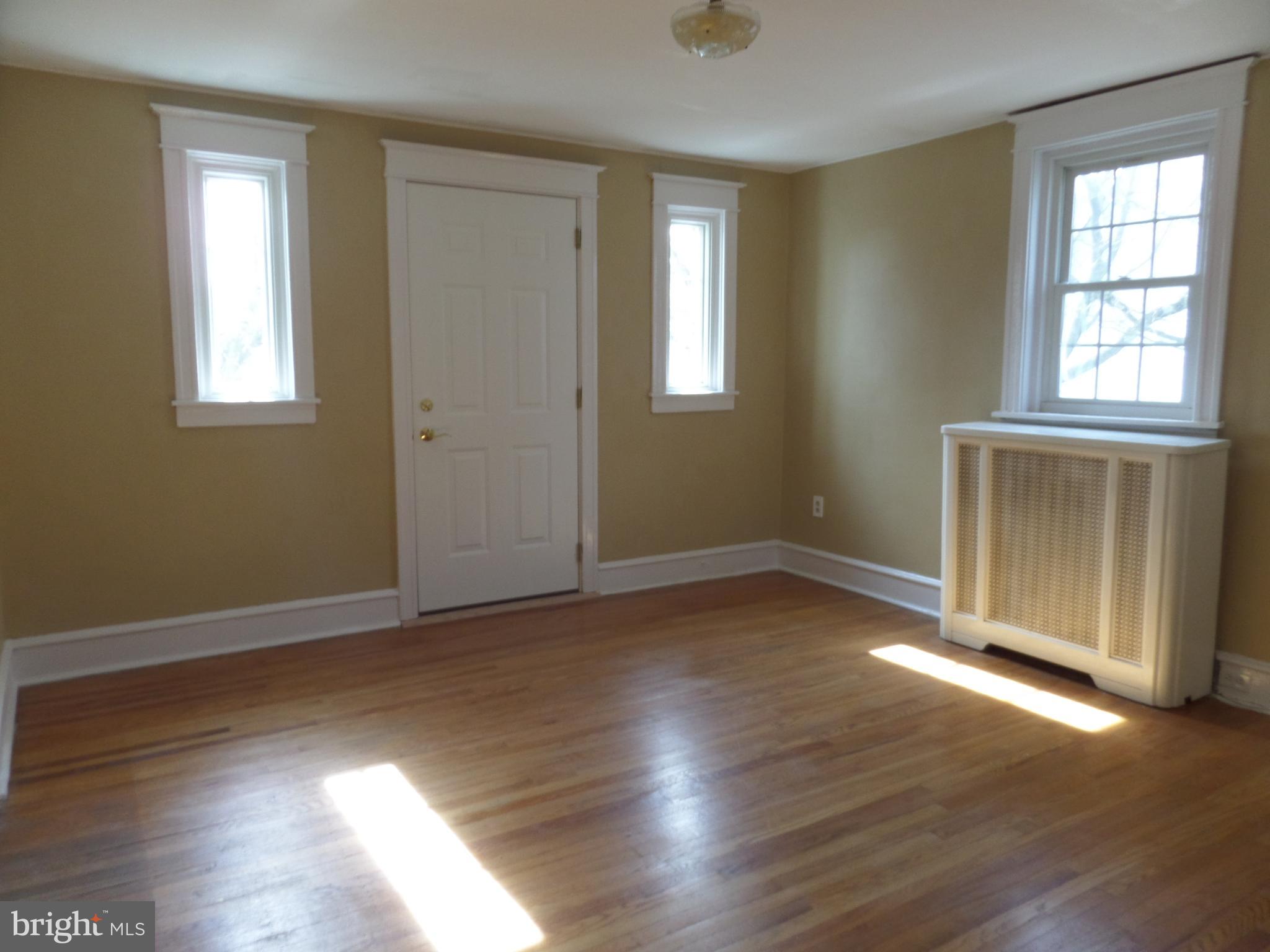 627 Arbor Road Cheltenham, PA 19012 - Photo 7 of 16 Master Bedroom