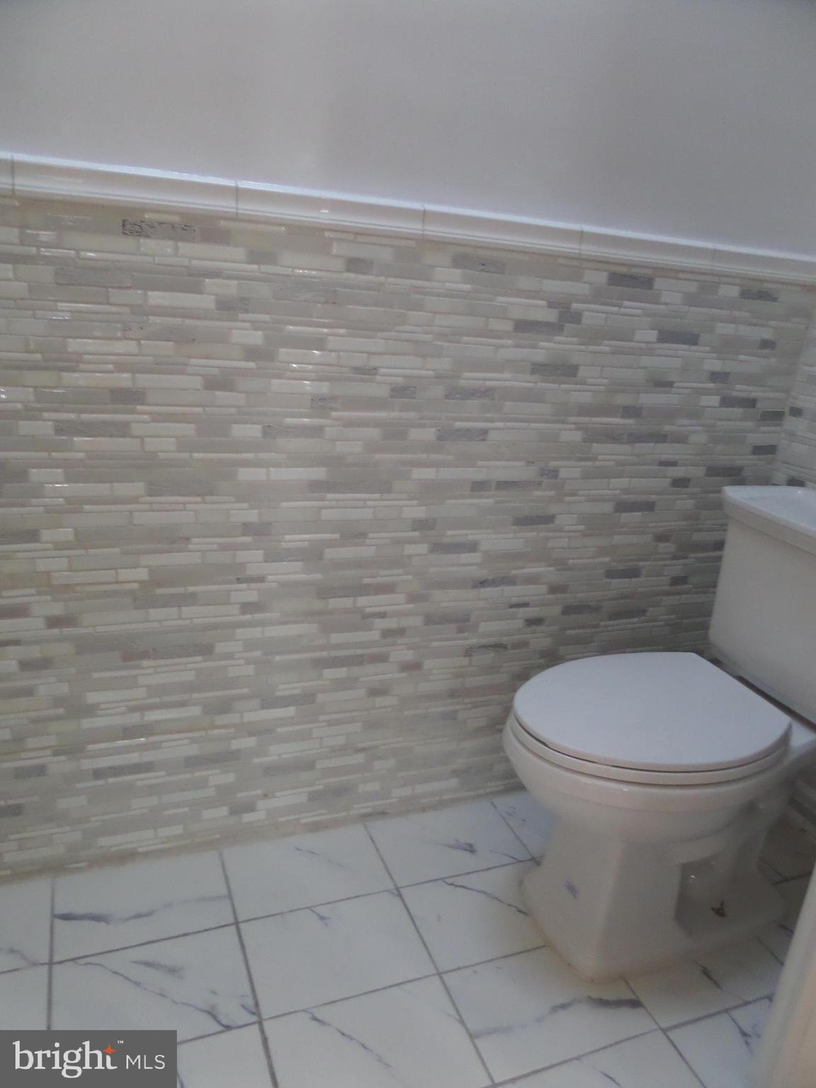 627 Arbor Road Cheltenham, PA 19012 - Photo 9 of 16 Master Half Bath