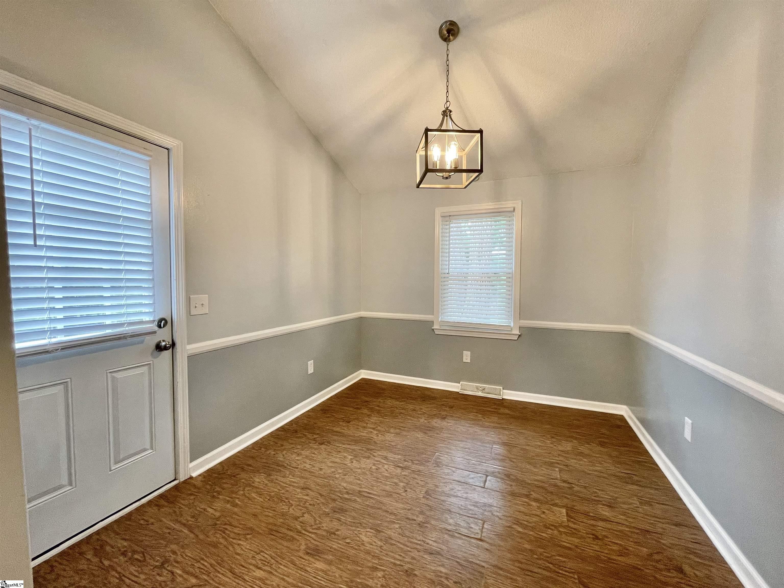 301 Jamestown Road Easley, SC 29640 - Photo 9 of 19