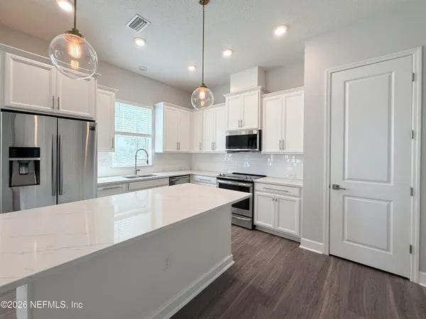 $2,600 | 11467 Leatherback Court, Jacksonville, FL 32256