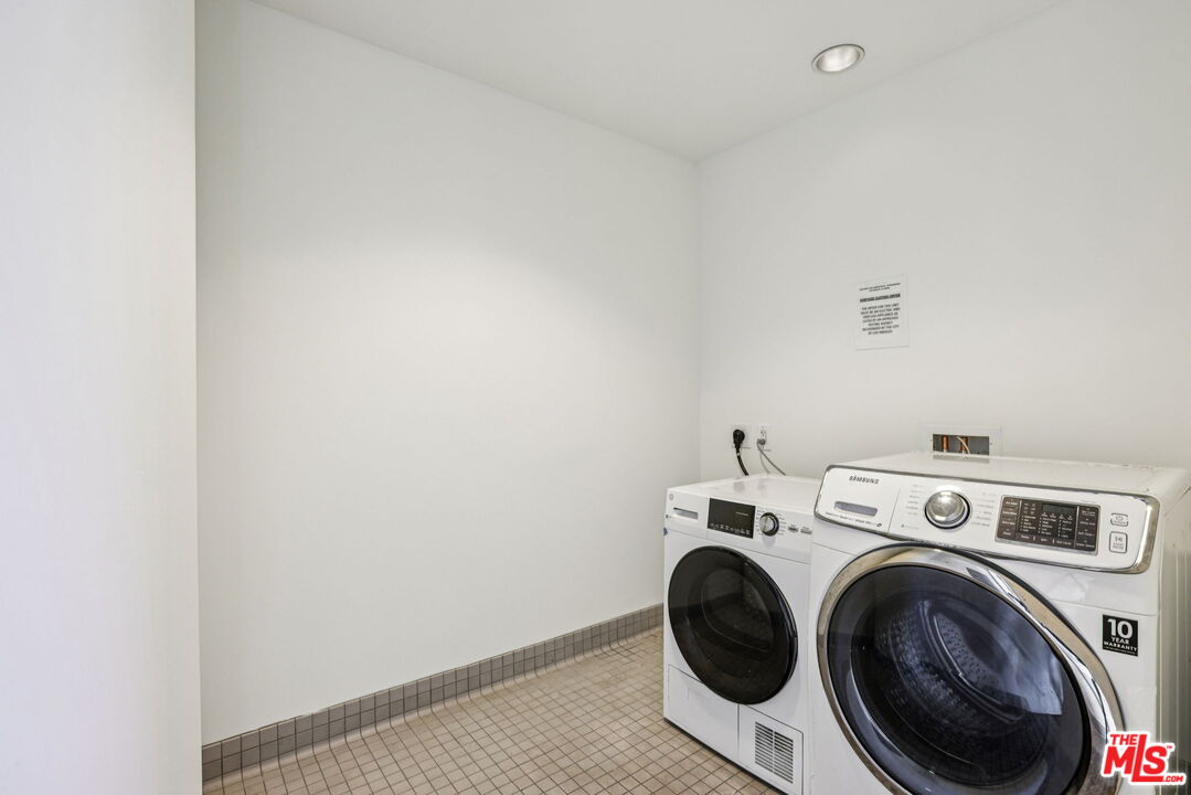 6250 Hollywood Boulevard, Unit 5A Los Angeles, CA 90028 - Photo 16 of 45