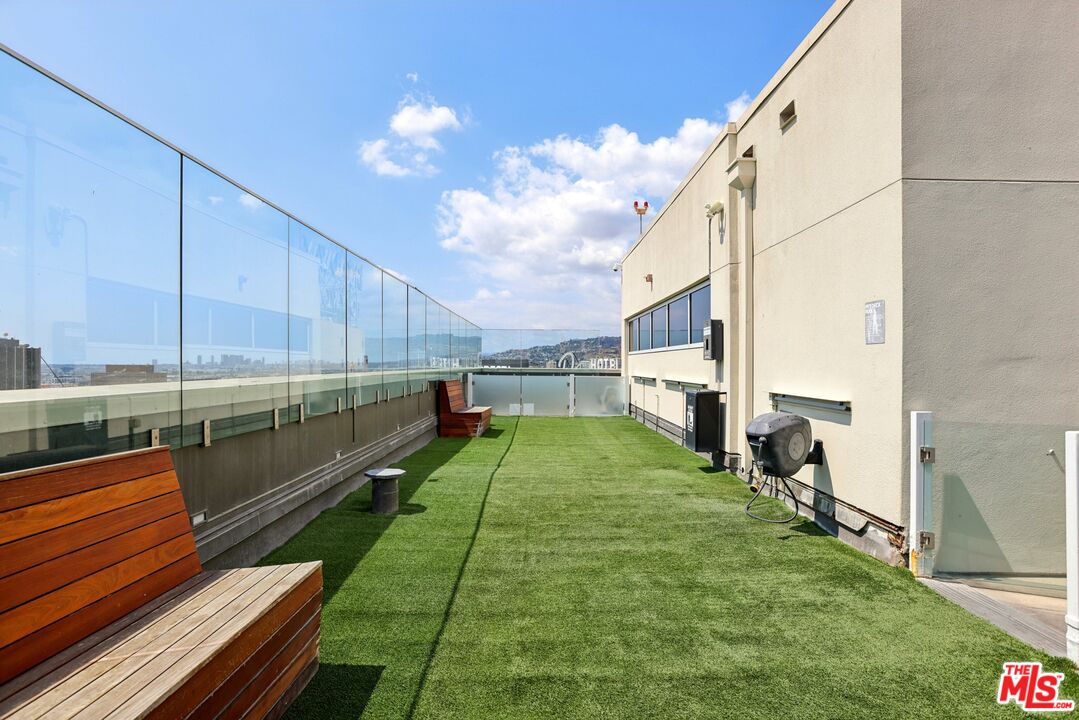 6250 Hollywood Boulevard, Unit 5A Los Angeles, CA 90028 - Photo 37 of 45