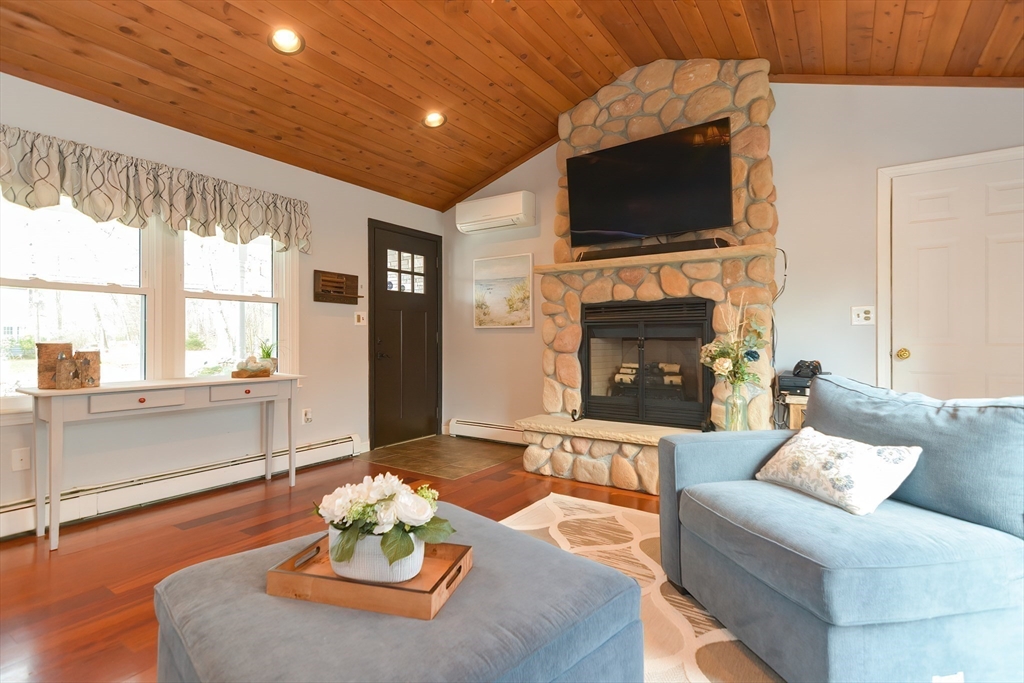94 Chestnut Hill Road Millville, MA 01529 - Photo 17 of 42 Gallery Image 17