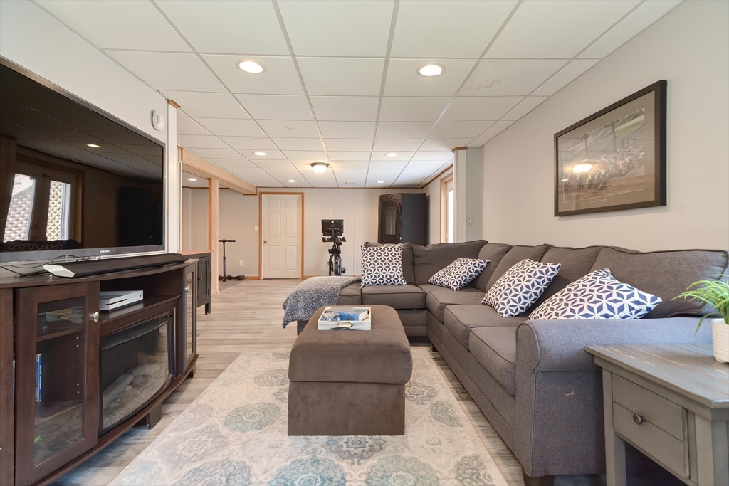 94 Chestnut Hill Road Millville, MA 01529 - Photo 30 of 42 Gallery Image 30