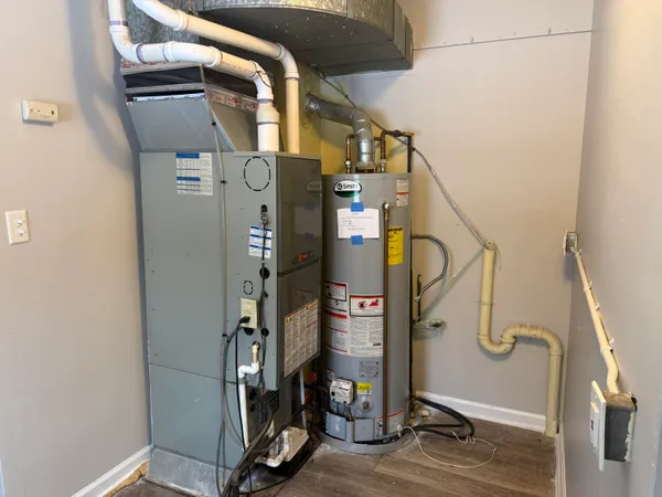 $150,000 | 6237 Inkster Road, Taylor, MI 48180