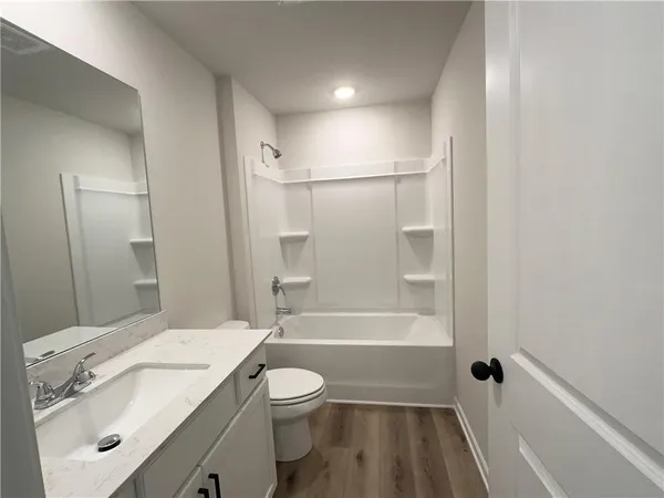 $2,675 | 765 Rodeo Drive, Auburn, GA 30011