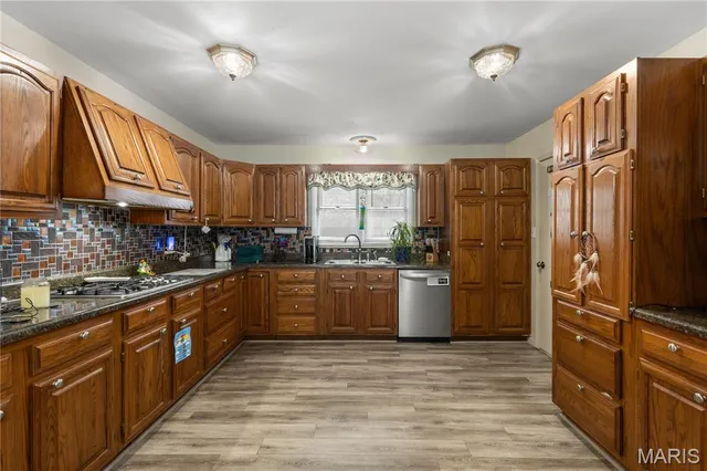 $599,000 | 213 Lincoln Lane, Winfield, MO 63389