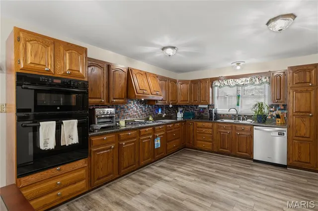 $599,000 | 213 Lincoln Lane, Winfield, MO 63389