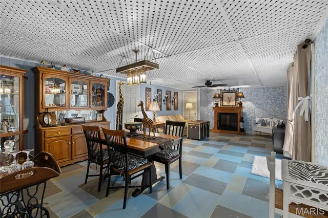 $599,000 | 213 Lincoln Lane, Winfield, MO 63389