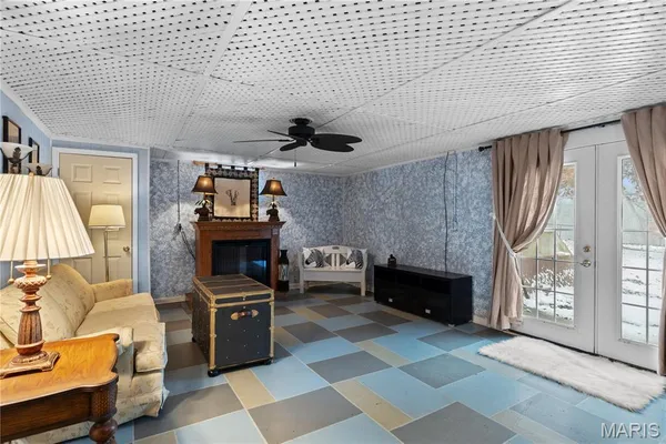 $589,000 | 213 Lincoln Lane, Winfield, MO 63389